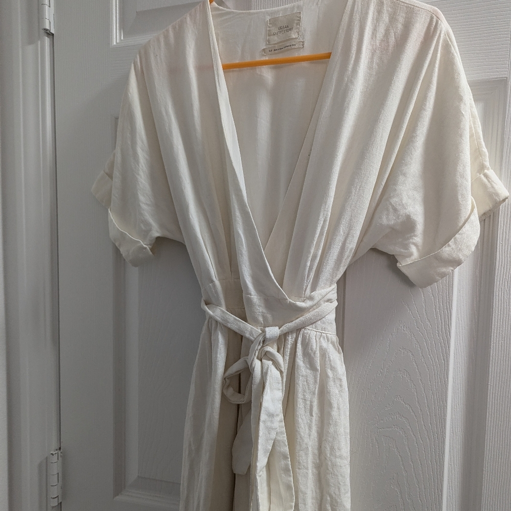 Urban Outfitters-White Wrap Dress - Picture 3 of 3